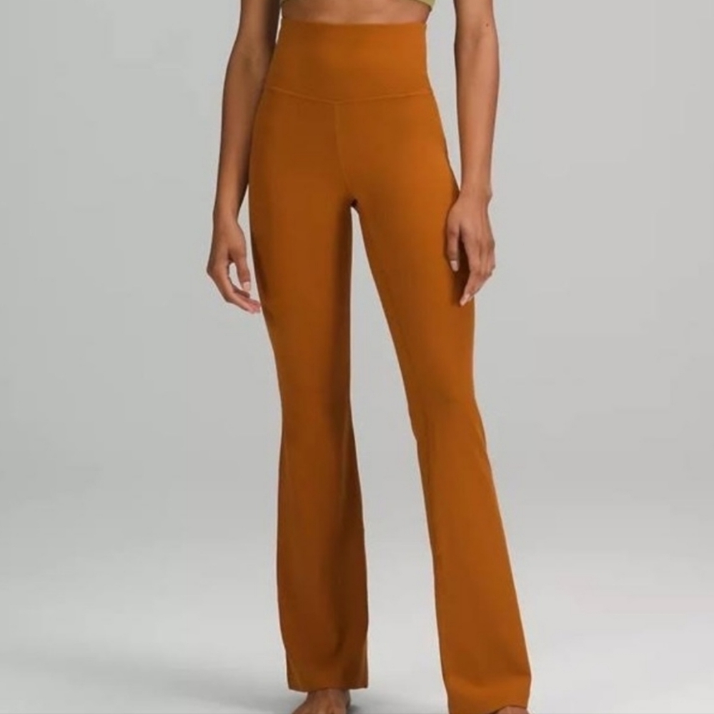 NWT Lululemon Groove Super-High-Rise Flare Pants *Nulu in Copper Brown